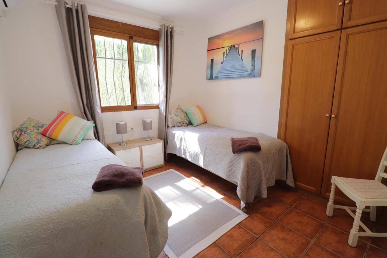 Wonderful Villa, Heated Pool, Near Beautiful Town Alboy Buitenkant foto